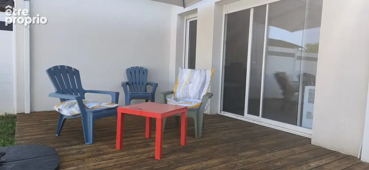 Maison T3 vendue louée  Royan  Jardin, terrasse et 2 stationnements - photo 2
