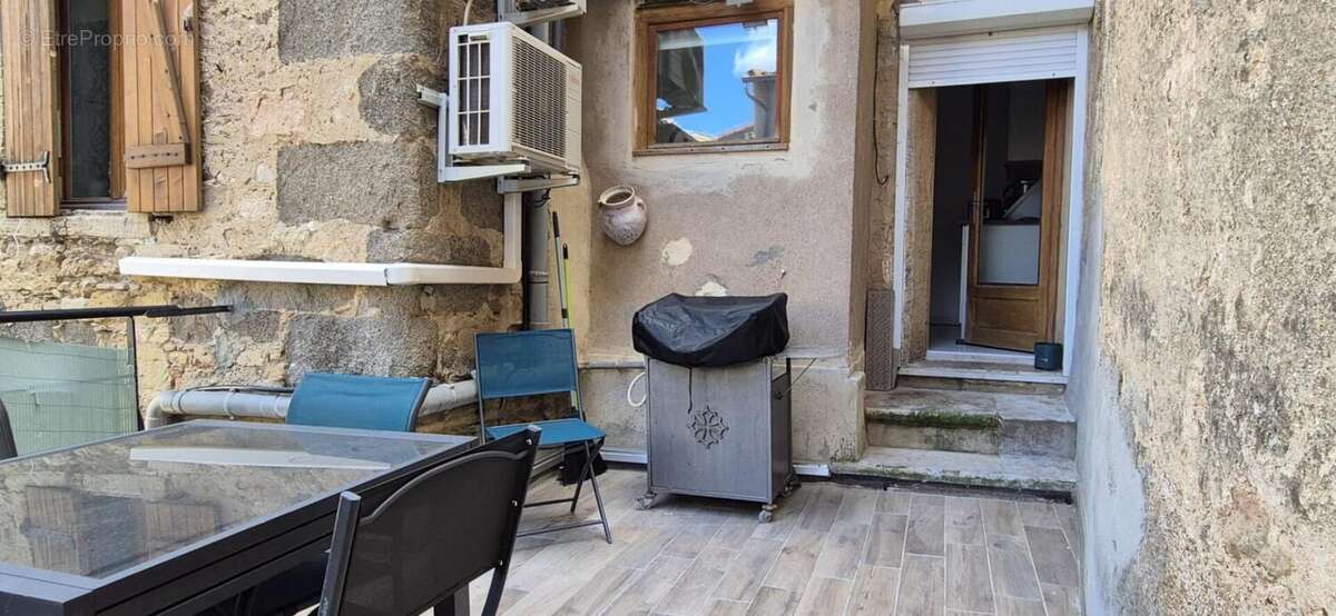 Appartement à SERVIAN