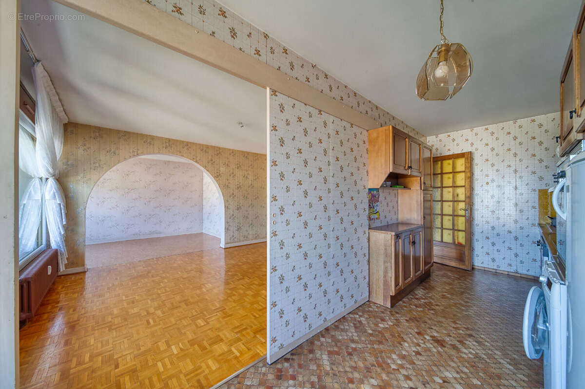 Appartement 82m² avec vue panoramique sur les montagnes ? Garage inclus - photo 10