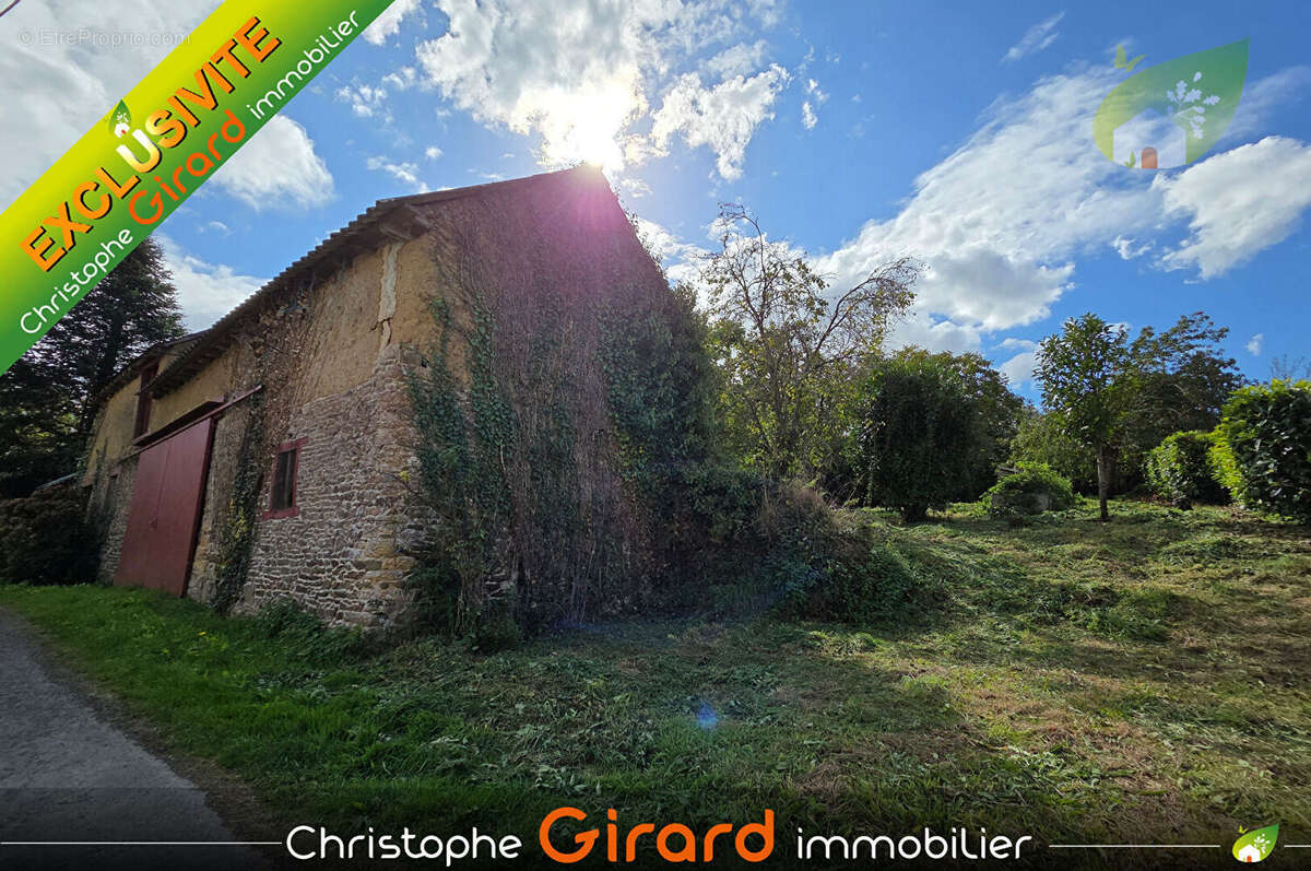 Maison à PLOUASNE