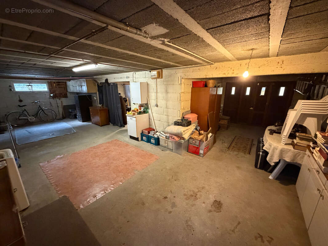 Maison  sur sous-sol - 4 chambres - - photo 16
