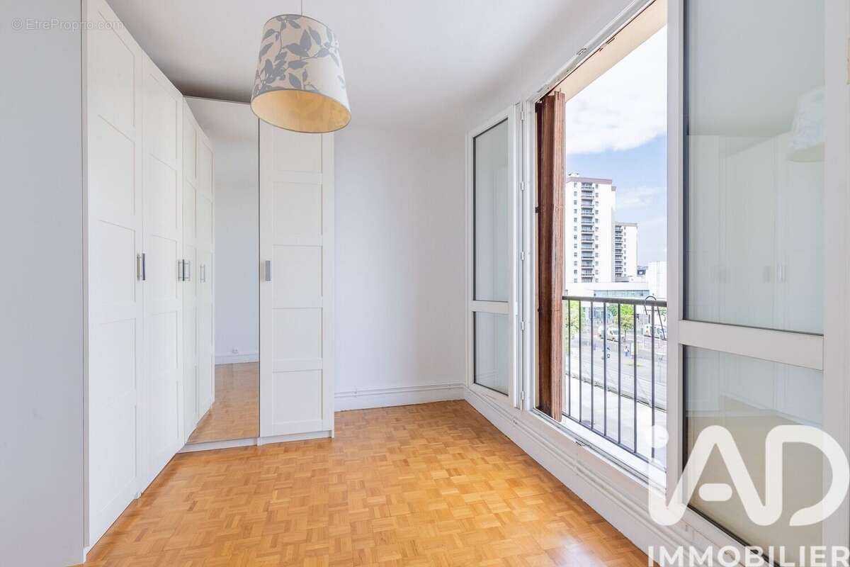 Photo 7 - Appartement à CHOISY-LE-ROI