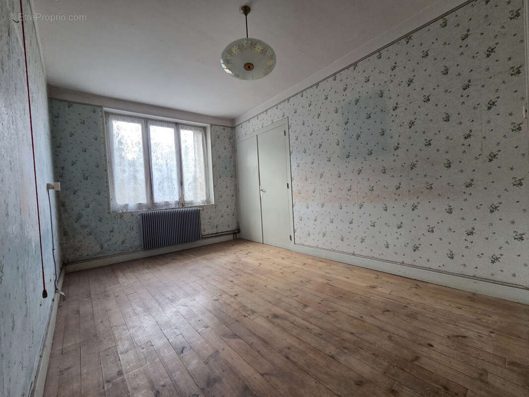 Maison à SAINT-AGNIN-SUR-BION