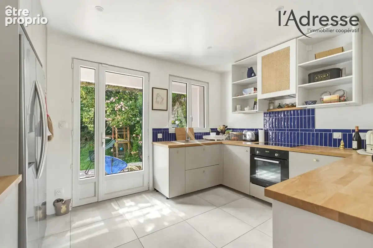 Maison familiale de 180m² avec jardin de 392m² ! - photo 6