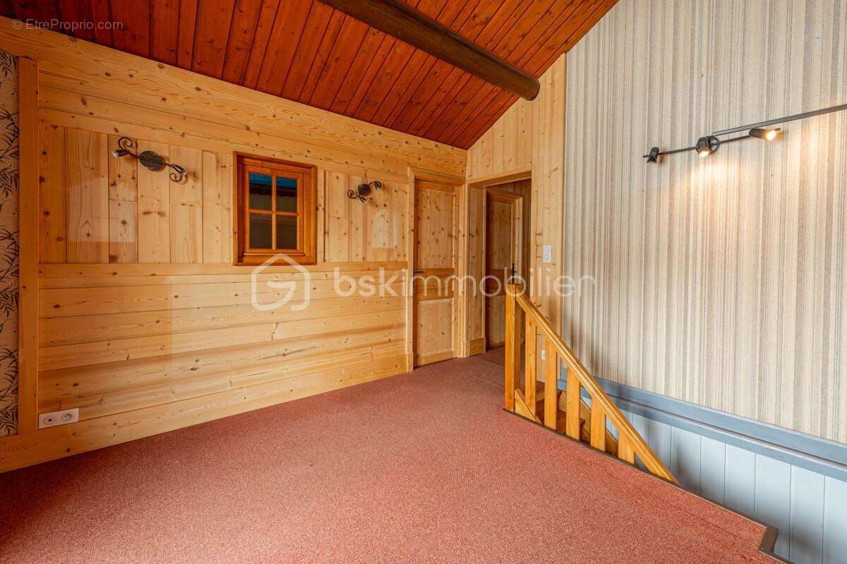 Appartement à FONTCOUVERTE-LA-TOUSSUIRE