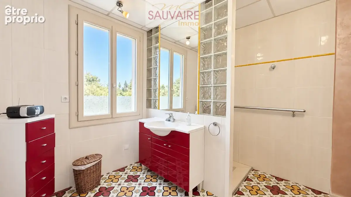 Belle maison de ville 217 m2   Grands volumes et espaces indépendants - photo 20
