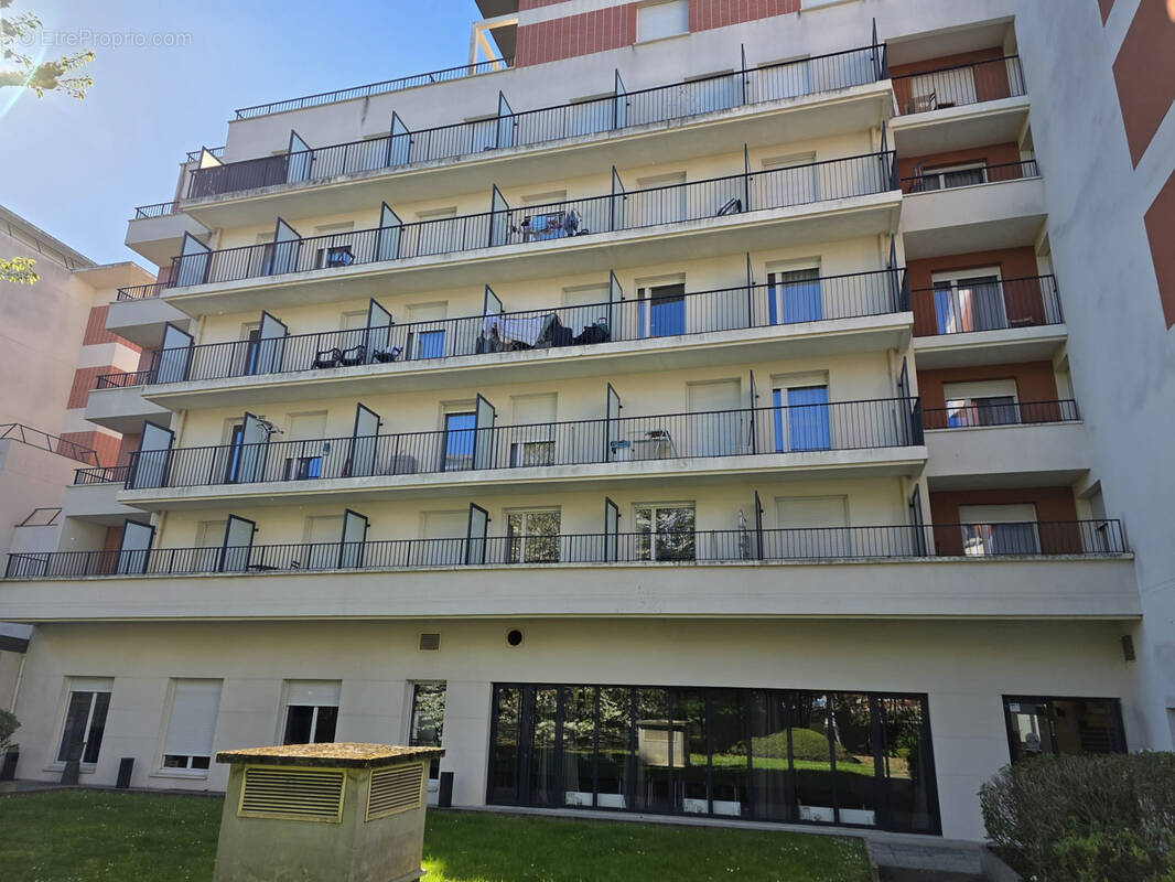 Appartement à RIS-ORANGIS