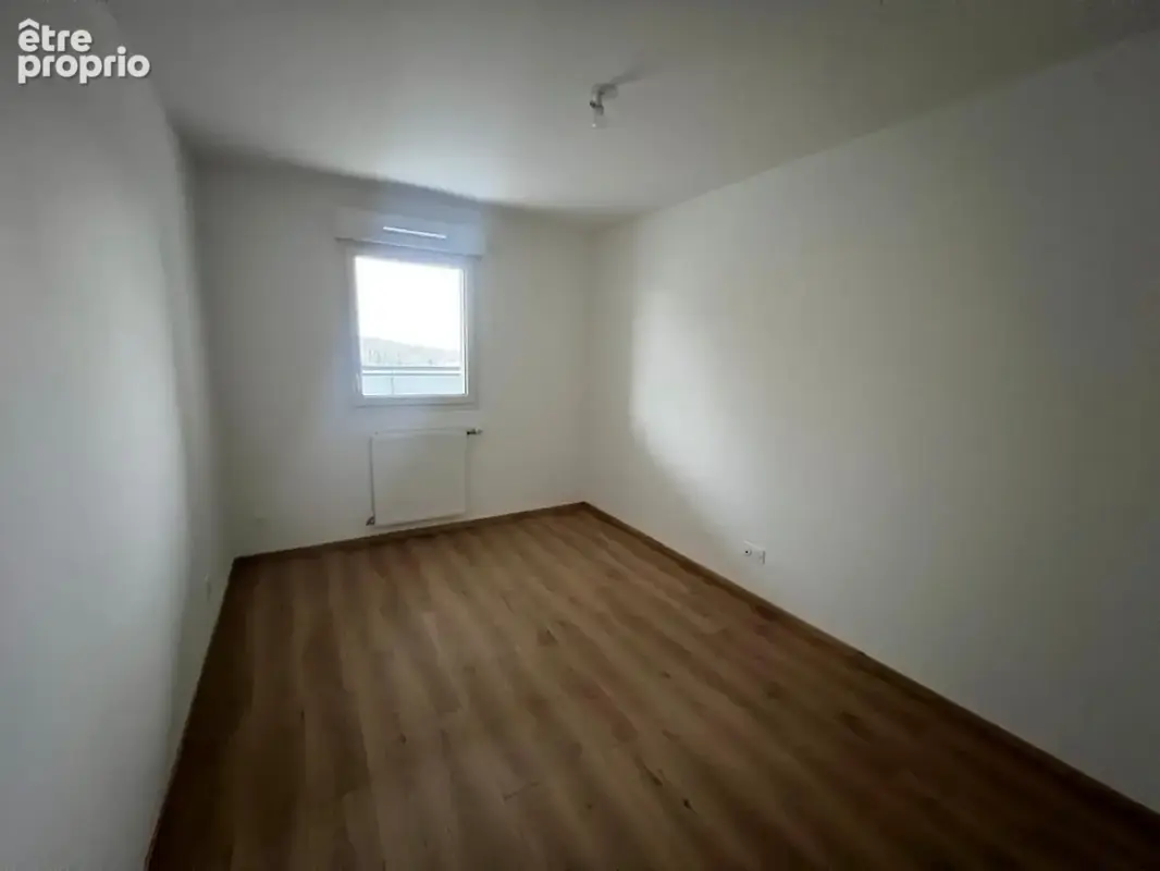 À vendre – Appartement T3 attique de 70 m² avec grande terrasse exposée plein Sud - ANNEMASSE (74) - photo 7