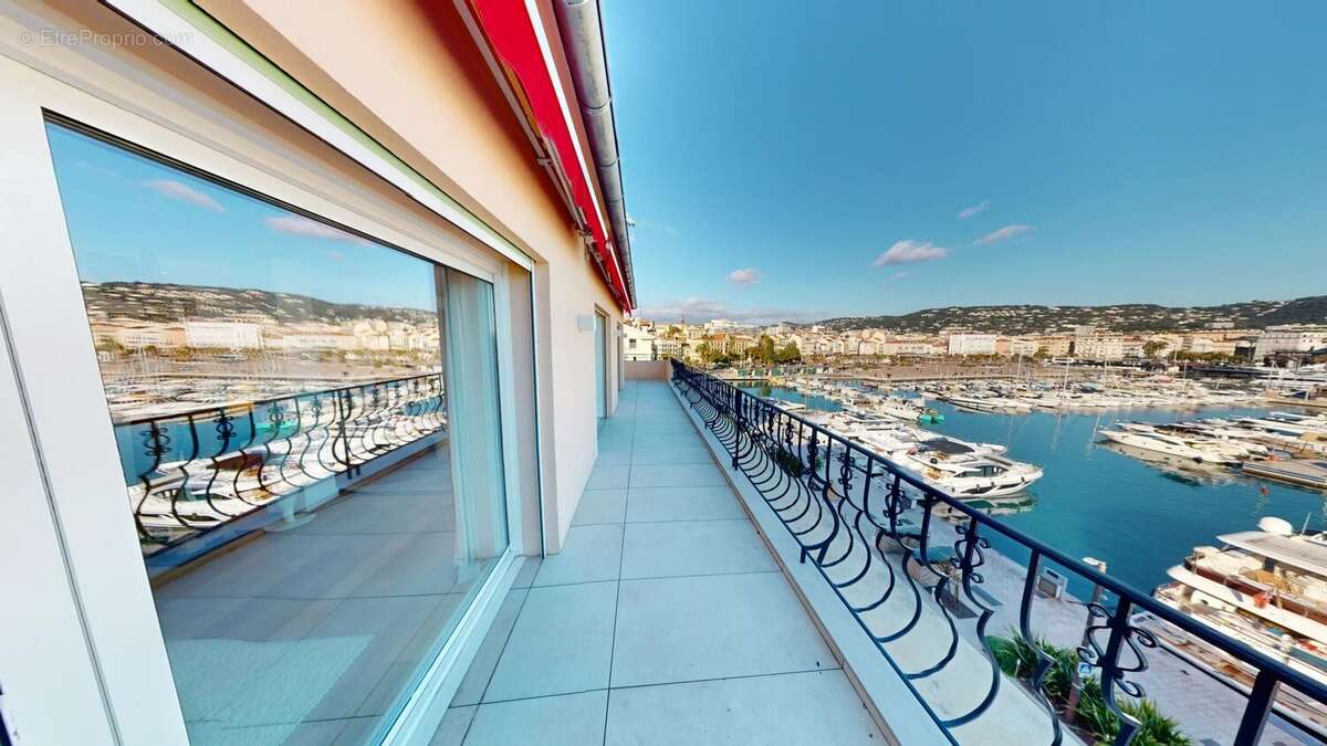 Appartement à CANNES