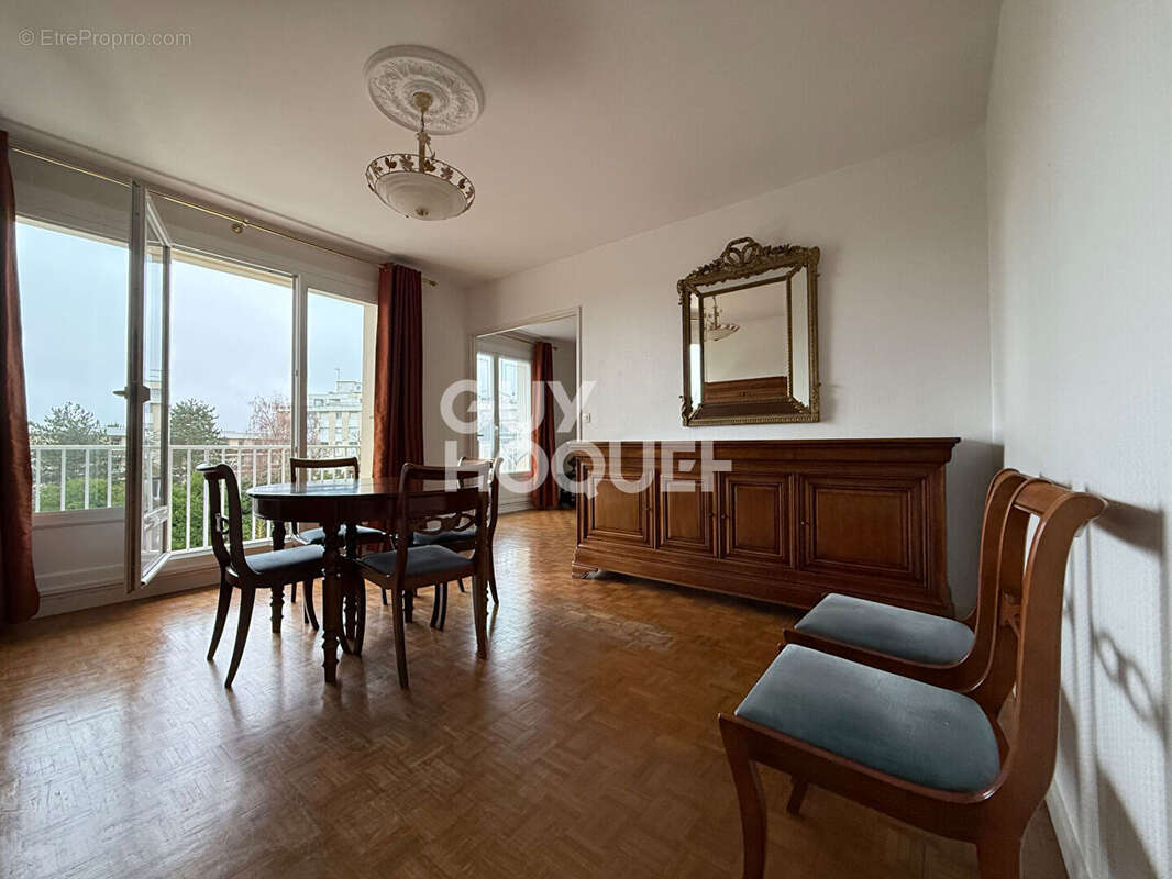 Appartement à COMPIEGNE