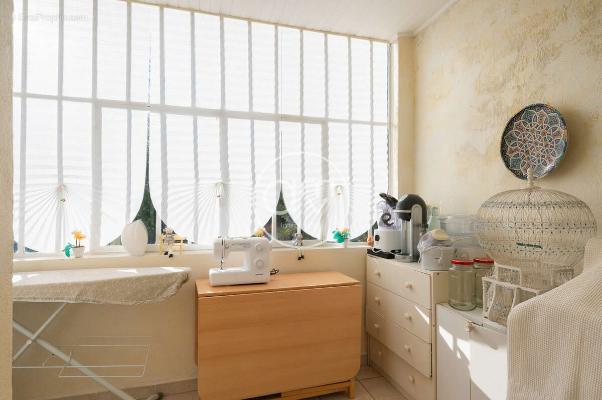 Maison à LA VALETTE-DU-VAR