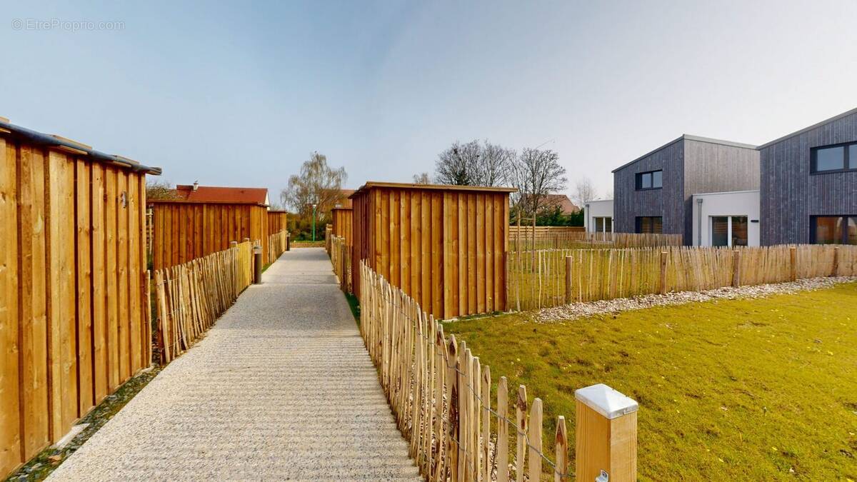 Maison à MONDEVILLE