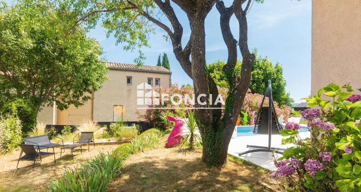 Coup de cœur ! Maison familiale 7 pièces de 201 m² avec piscine et grand garage à Forcalquier - photo 3
