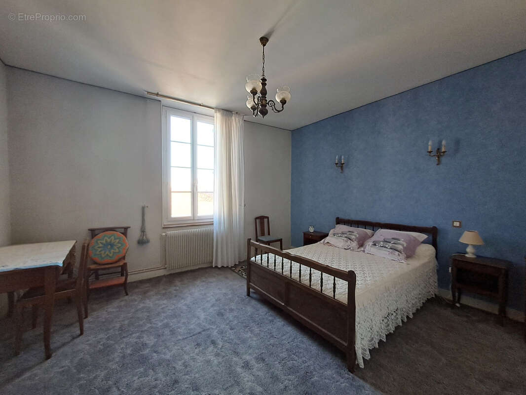 Maison à DAMAZAN