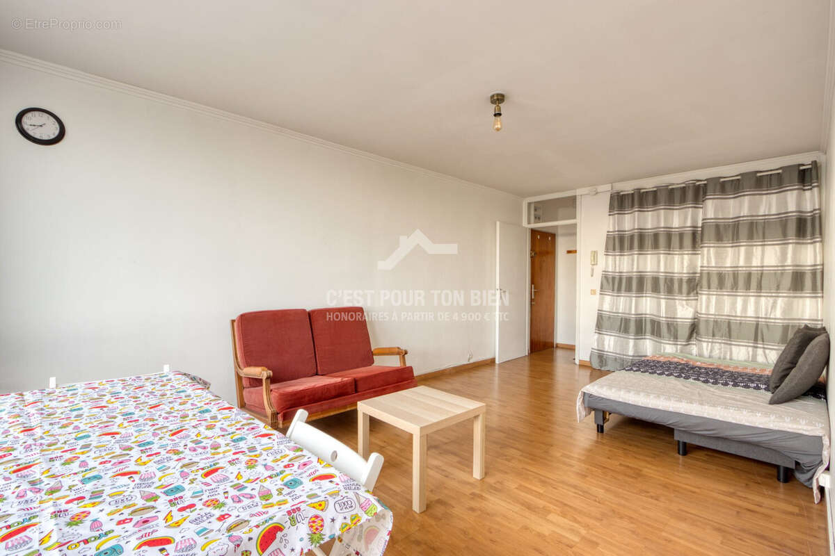 Appartement à LEZENNES