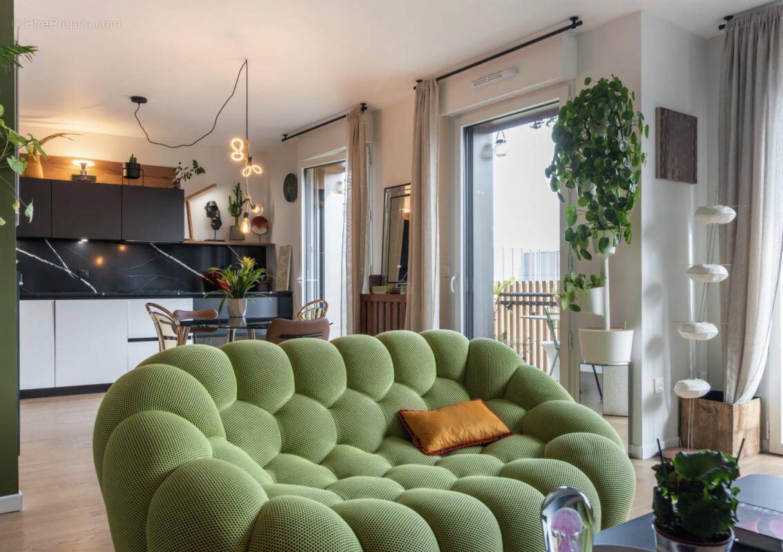 Appartement à MOUGINS