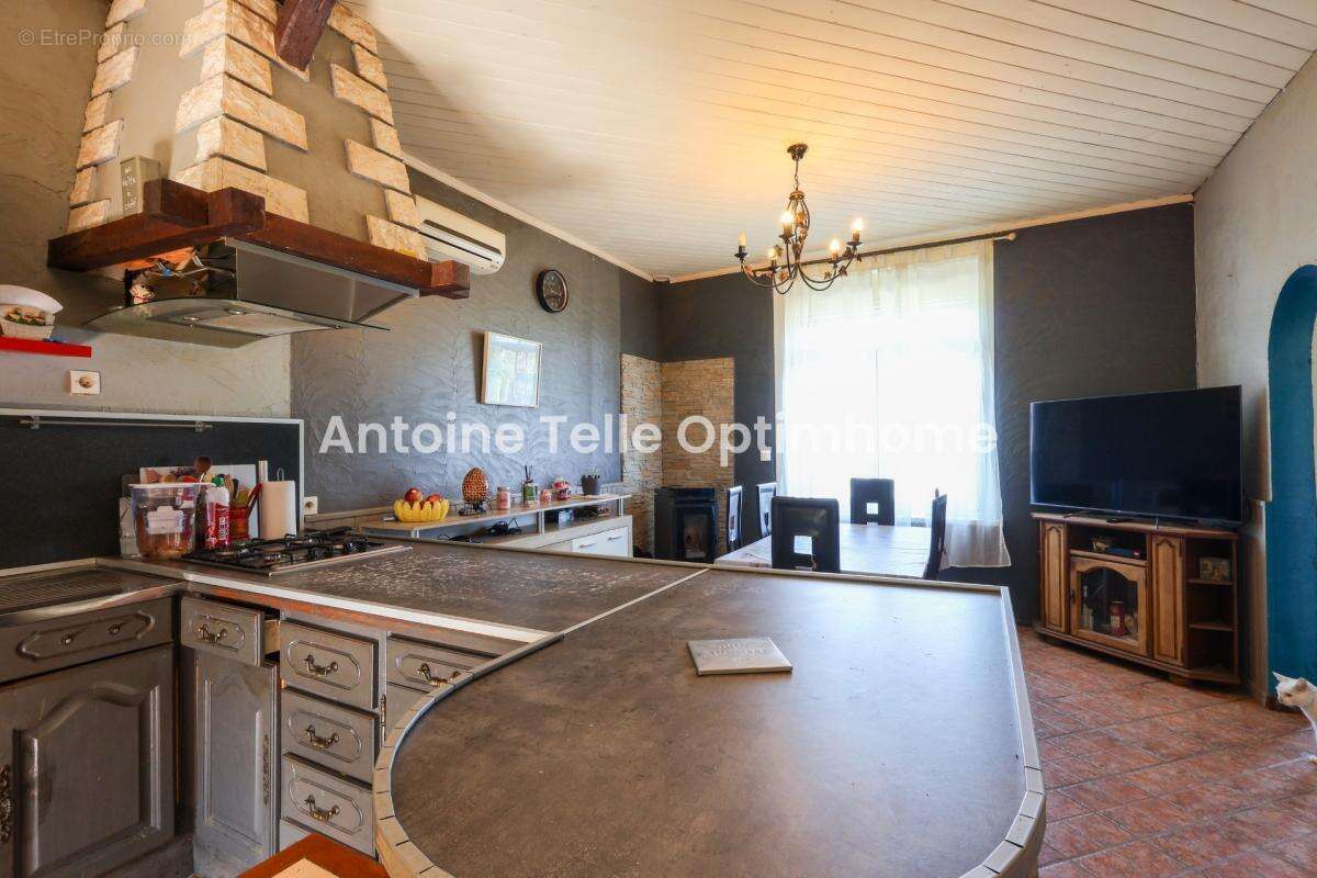 Exclusivité - Maison semi-individuelle avec garage & jardin clos à Saint Benin 59360 - photo 4