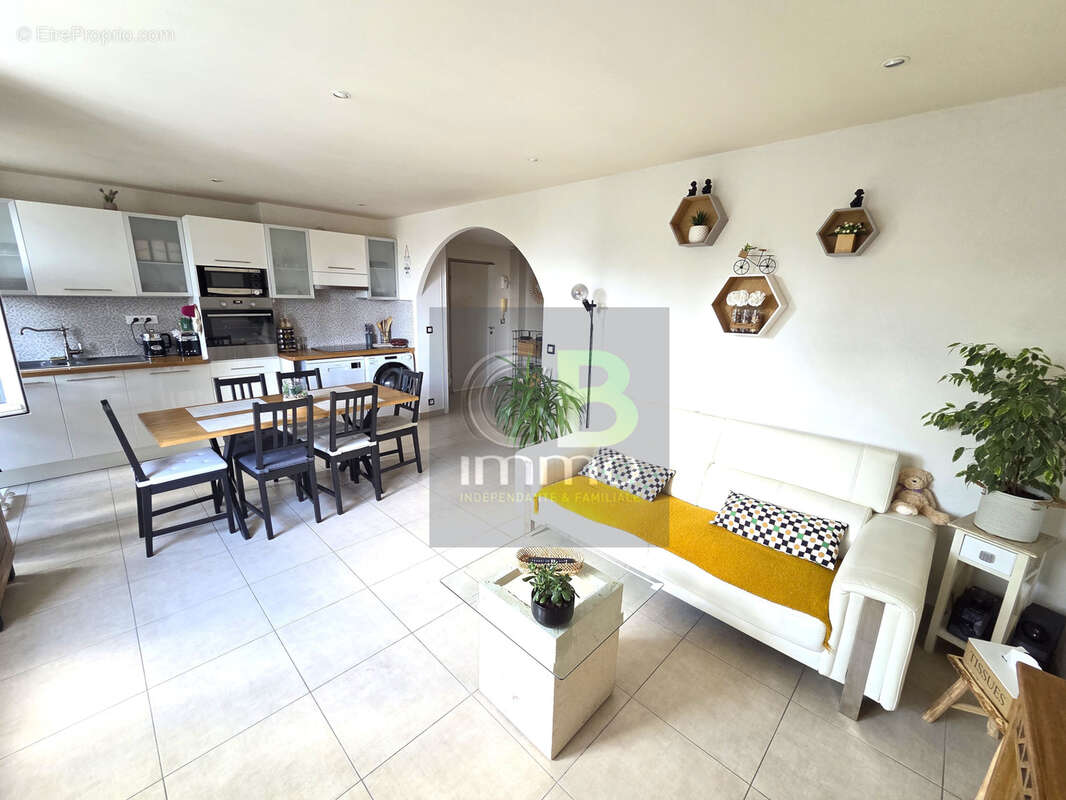 Appartement à CHAMPIGNY-SUR-MARNE