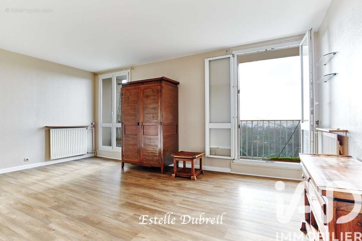 Photo 3 - Appartement à MONTIGNY-LE-BRETONNEUX