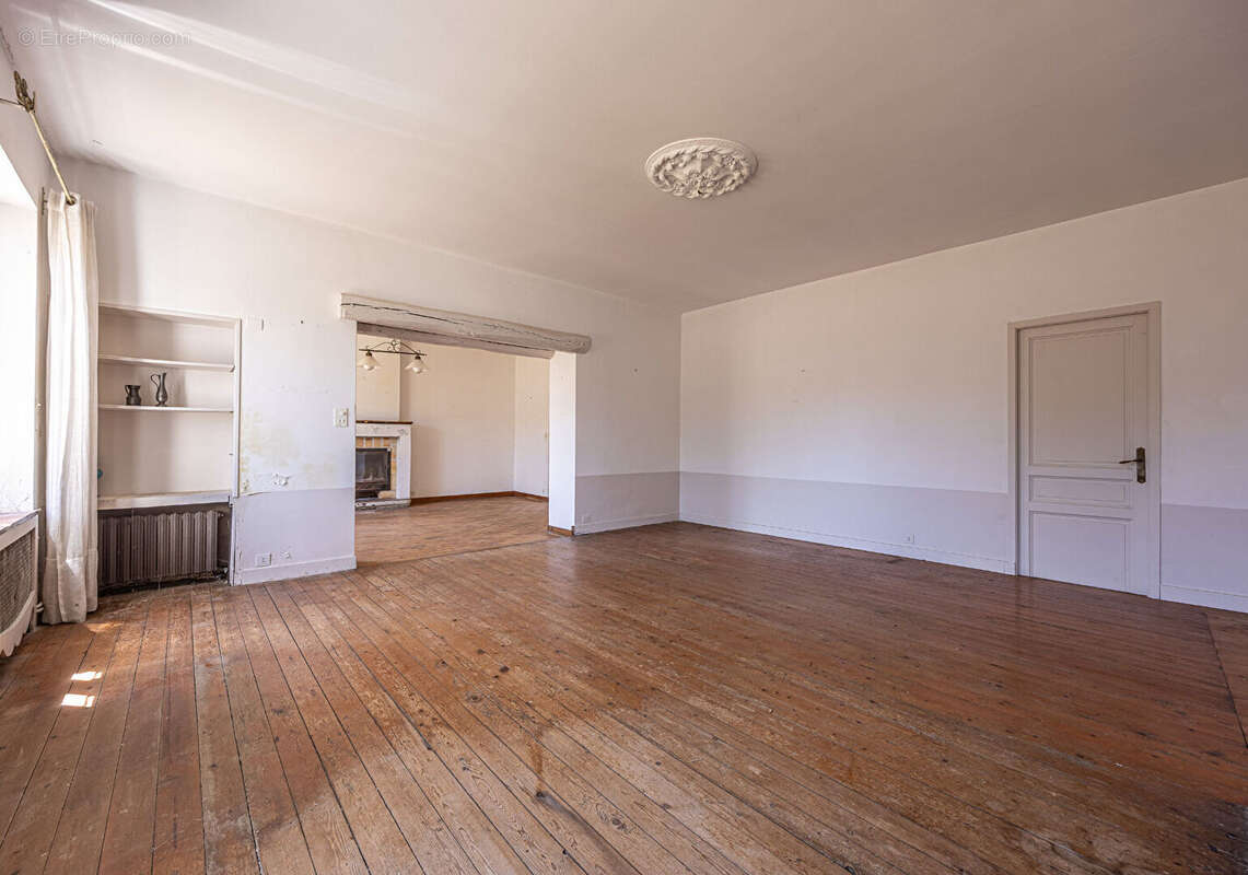 Maison 5 pièces à vendre à Périgny - 330 000 - photo 5