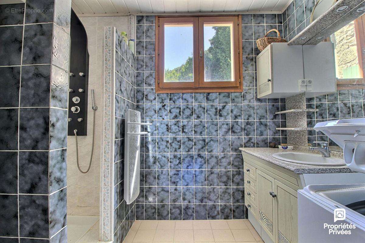 Maison en pierre de 6 pièces pour 97 m2 sur Meyras - photo 4