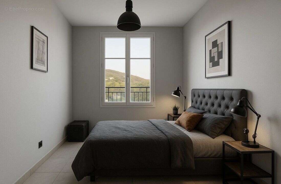 Maison à LA GARDE-FREINET