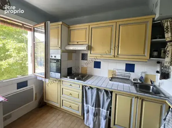 Appartement lumineux + terrasse + cave + garage - photo 3