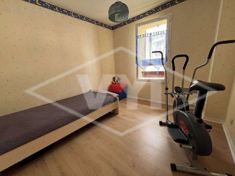 Maison à COMBS-LA-VILLE