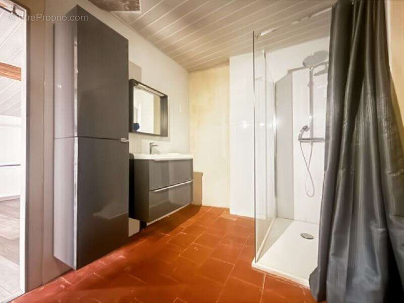 Appartement à MONTAGNAC