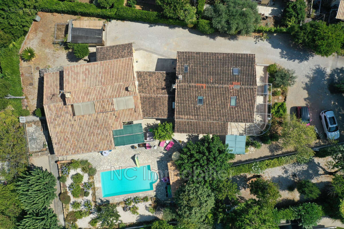 Maison 309 m² à Antibes  - photo 5