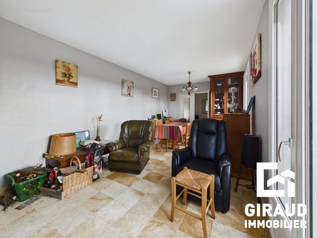 Maison à L&#039;ORBRIE