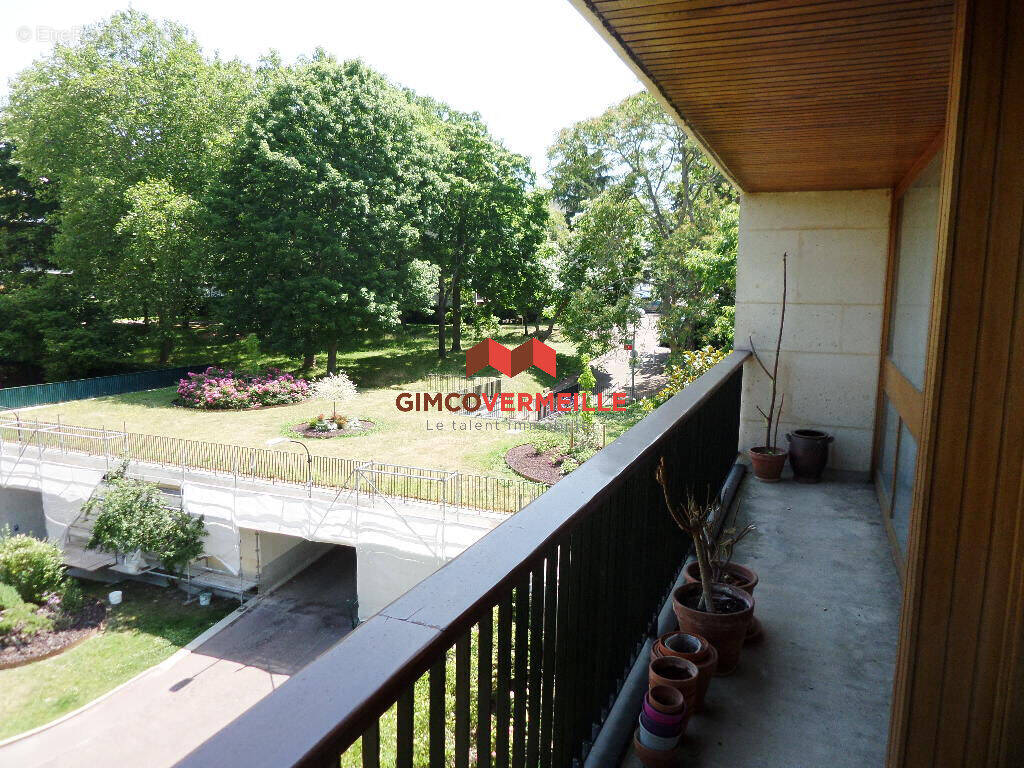 Appartement à LA CELLE-SAINT-CLOUD