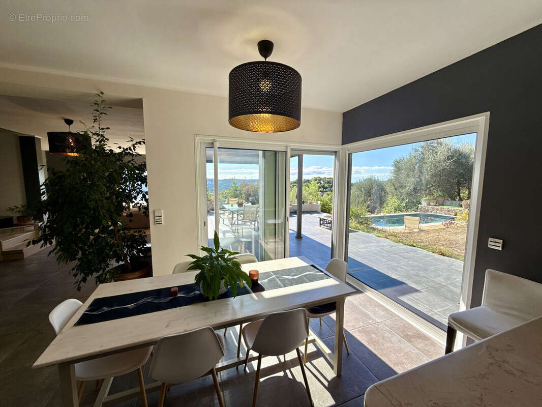 Photo 7 - Maison à CARROS