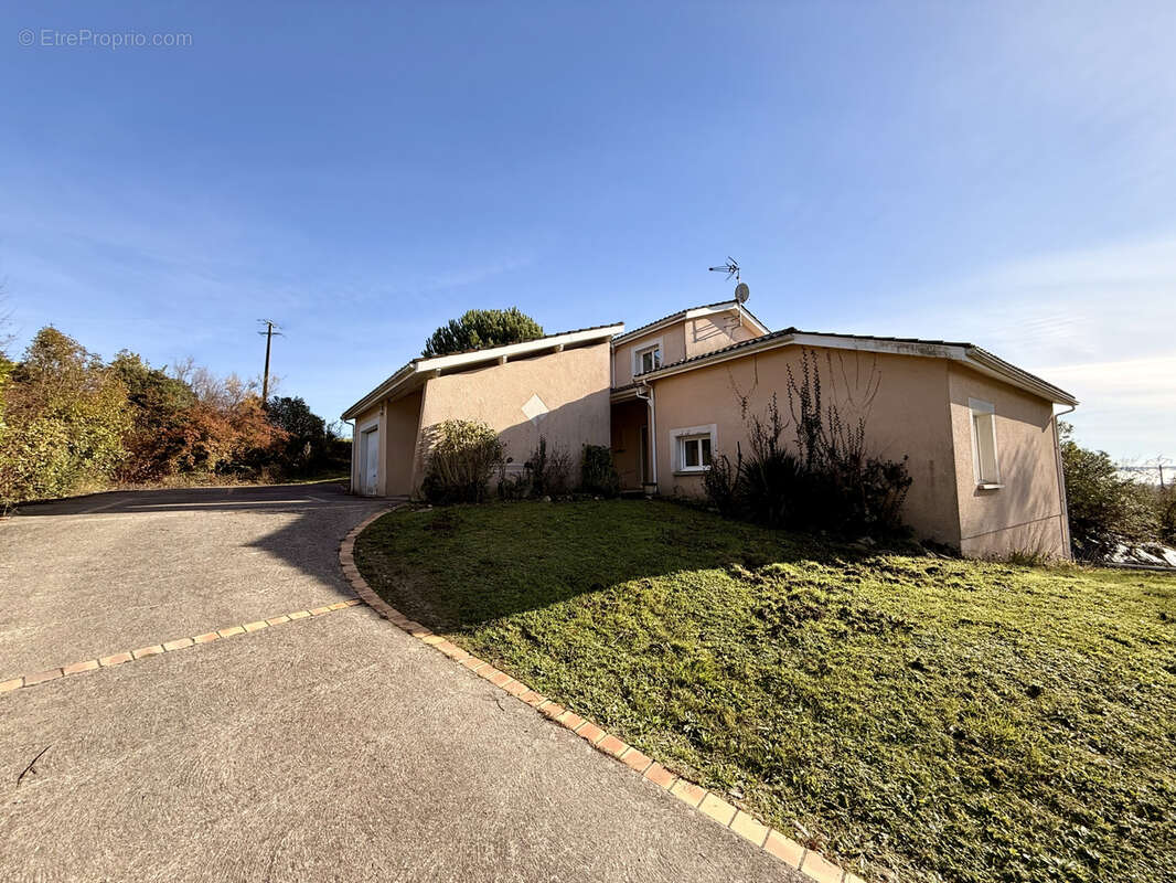 Maison à VILLENEUVE-SUR-LOT