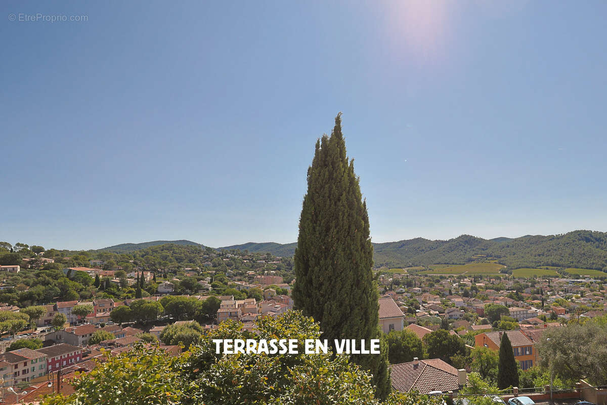 Maison à PIERREFEU-DU-VAR