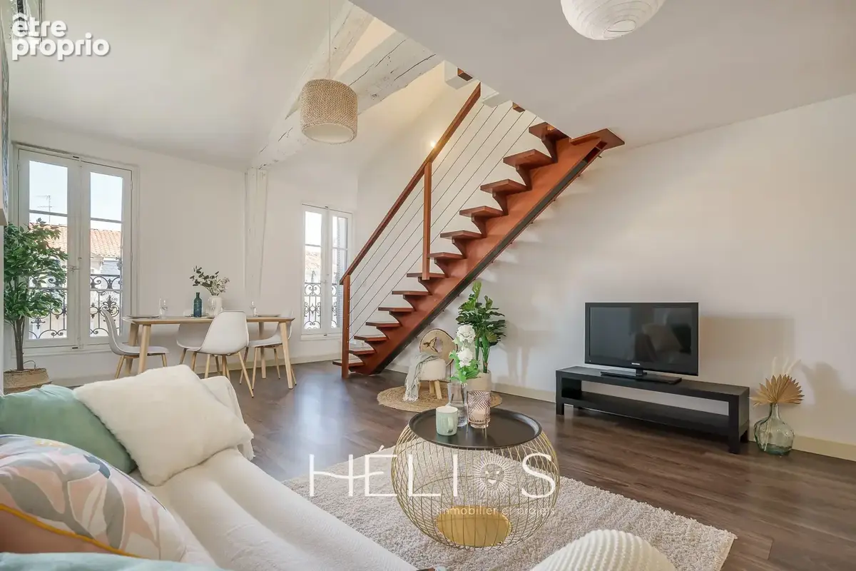 Appartement à MARSEILLE-2E