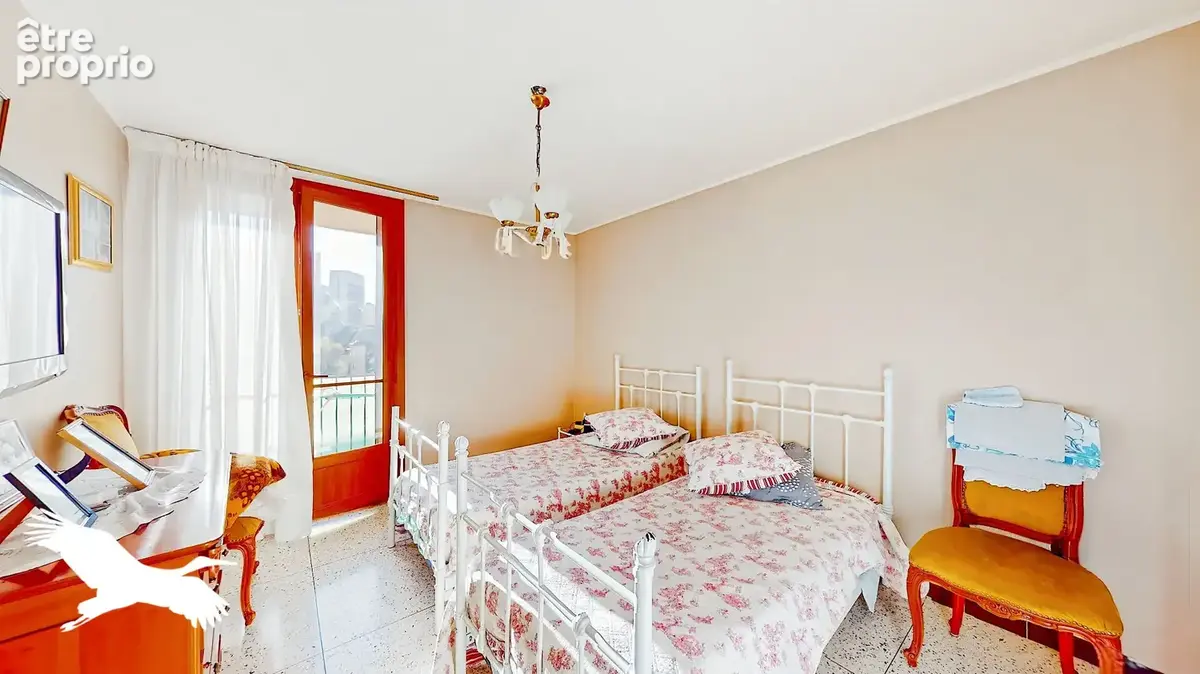 A VENDRE - Marseille 13013, Secteur St Jérôme/La Rose - Appartement 5 pièces de 93m² avec extérieur - Parking libre dans la rési - photo 6