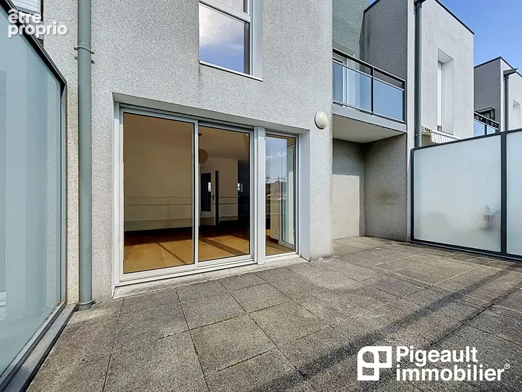 Maison - Appartement T4 en copropriété à vendre - Rennes - Quartier Lorient Saint-Brieuc - Double garage - Terrasse - photo 12