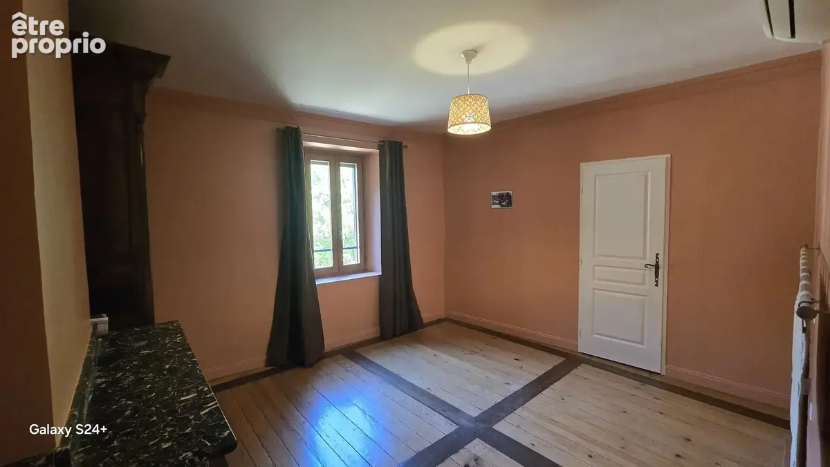 Maison de caractère 7piéces - 268m² - photo 10