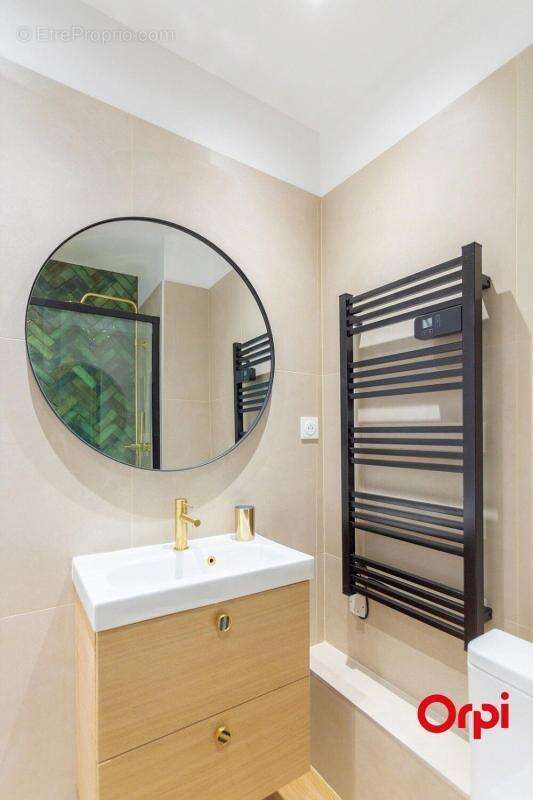 Appartement à MARSEILLE-7E