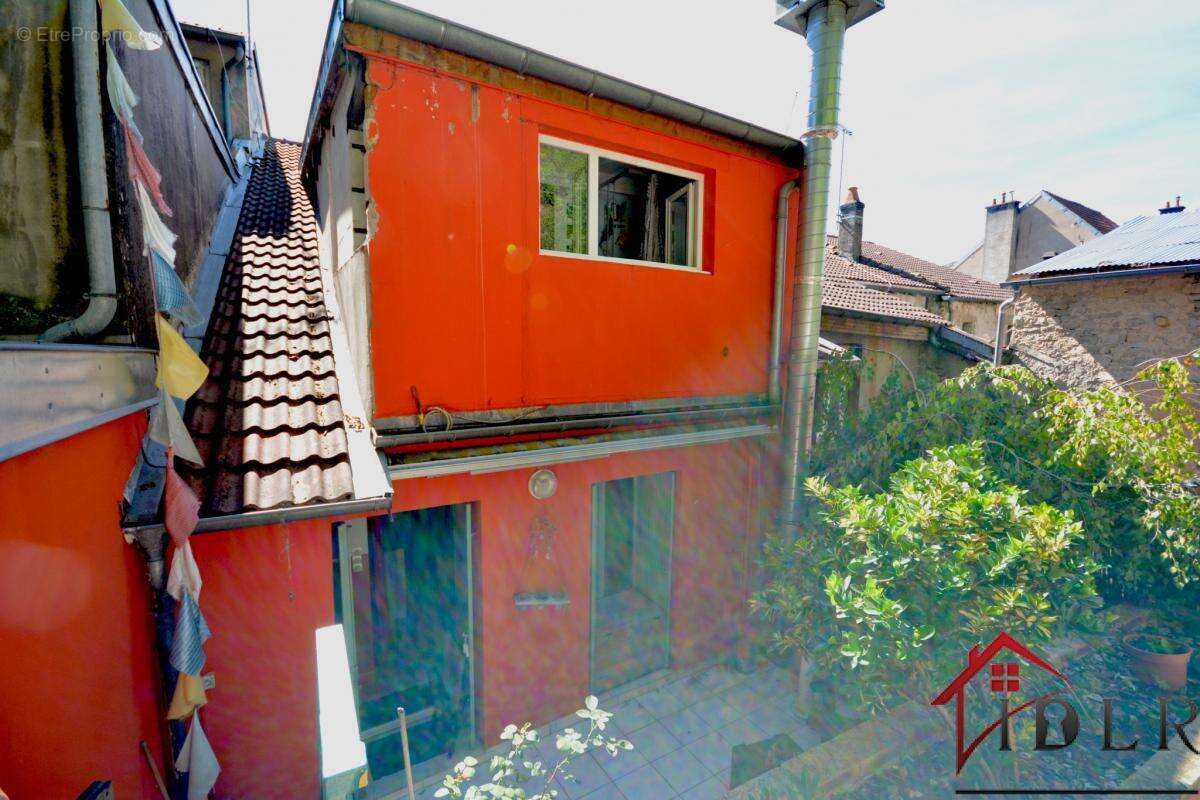 Commerce à BOURBONNE-LES-BAINS