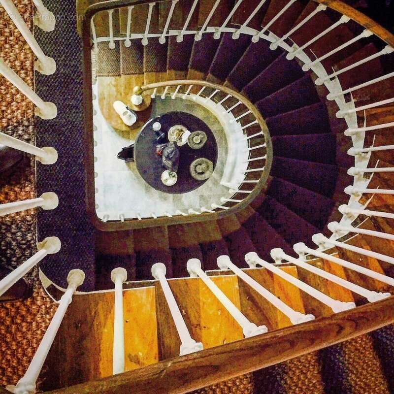Superbe château de huit chambres entièrement rénové situé dans un magnifique parc - photo 7