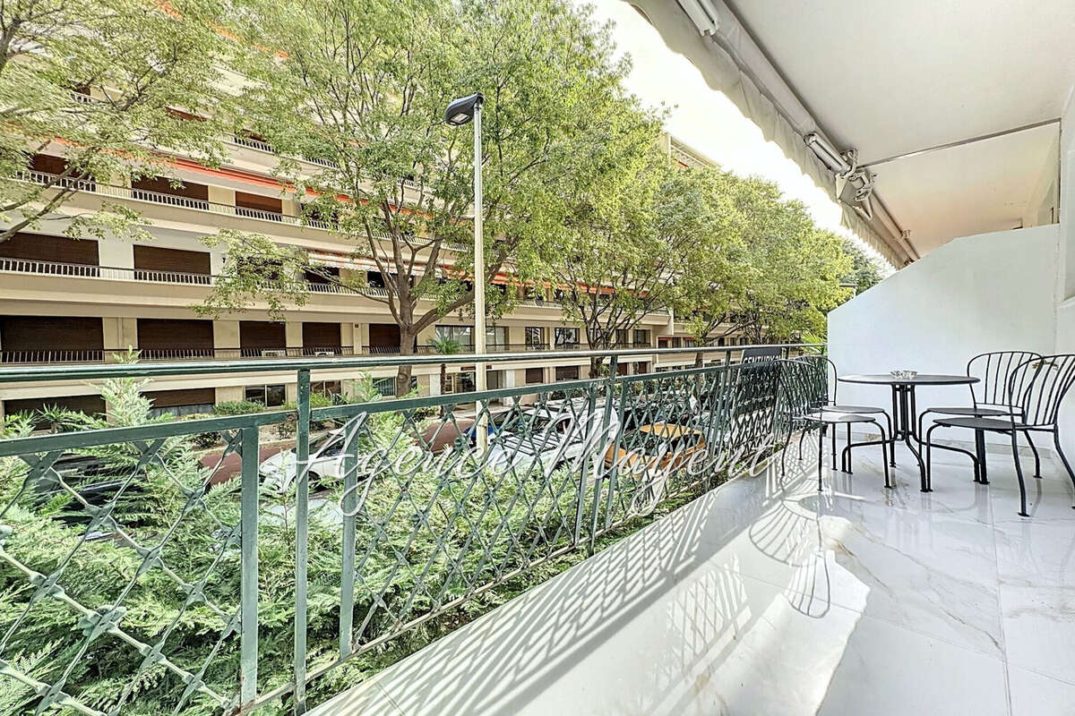 Appartement 49 m² à Cannes  - photo 6