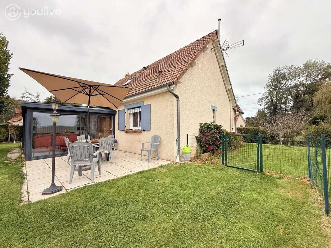 Maison à BLOSSEVILLE