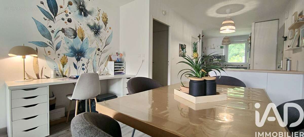 Photo 2 - Appartement à LA CHAPELLE-SUR-ERDRE
