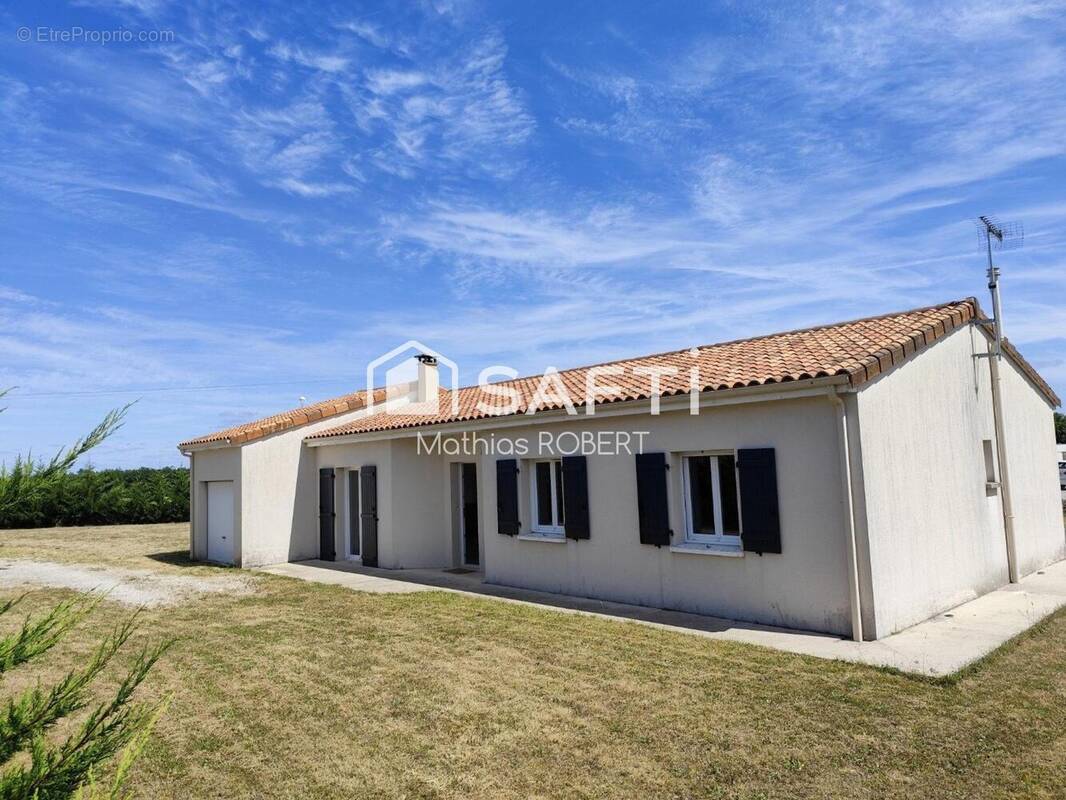 Photo 1 - Maison à AUSSAC-VADALLE