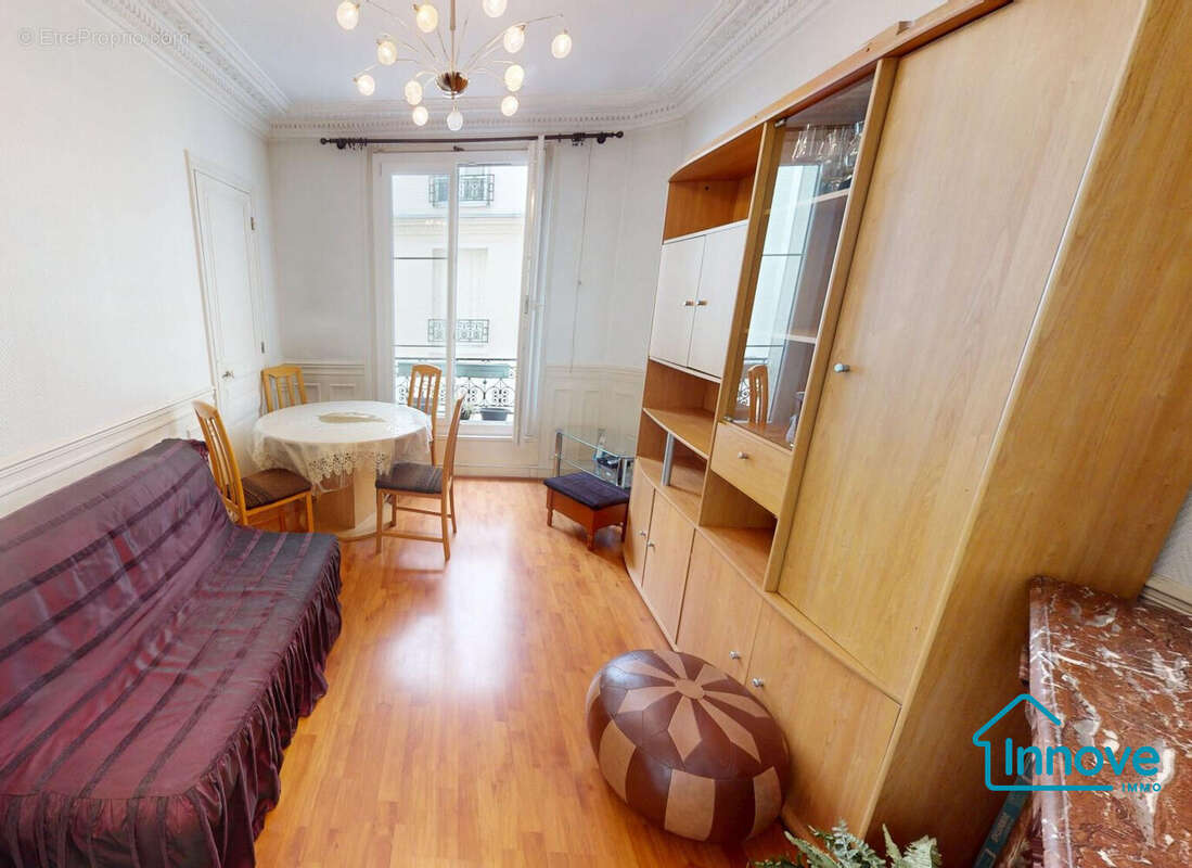Appartement à PARIS-14E