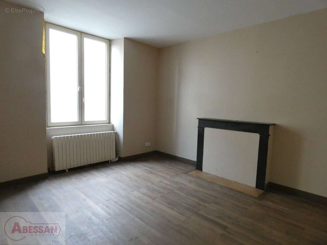 Maison à CORDES-SUR-CIEL