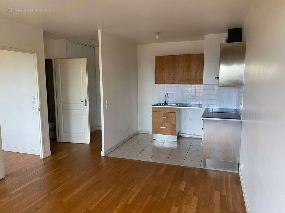 Appartement à ISSY-LES-MOULINEAUX