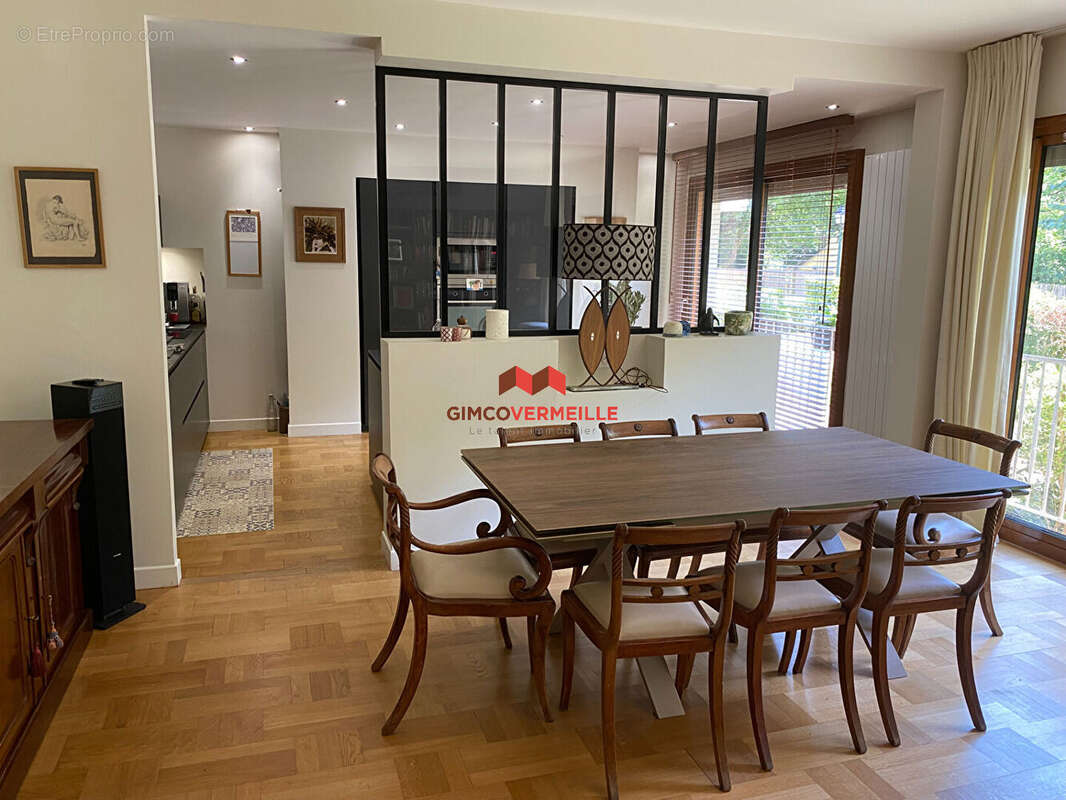 Appartement à VAUCRESSON